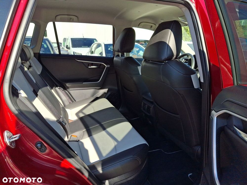 Toyota RAV4 - 15