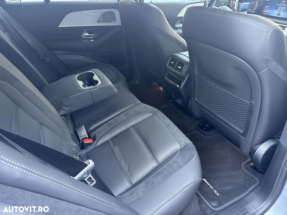 Mercedes-Benz GLE Coupe AMG 53 PHEV - 13
