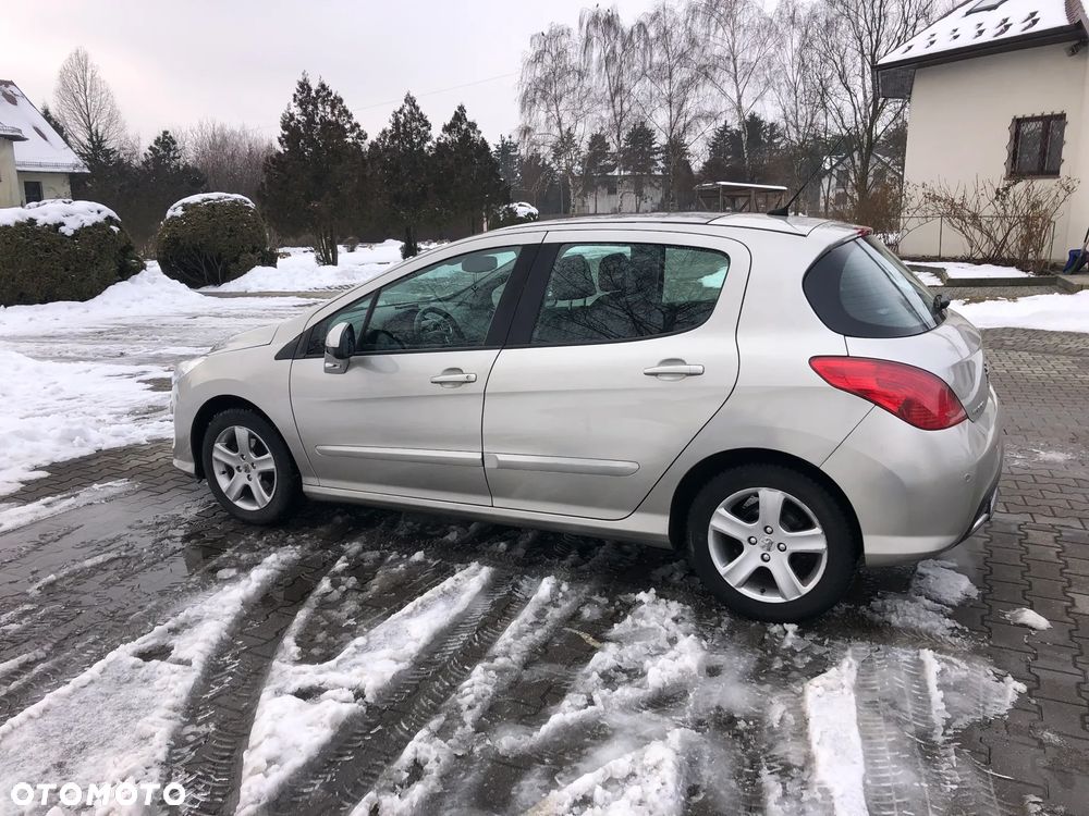 Peugeot 308 1.6 Premium Plus - 5