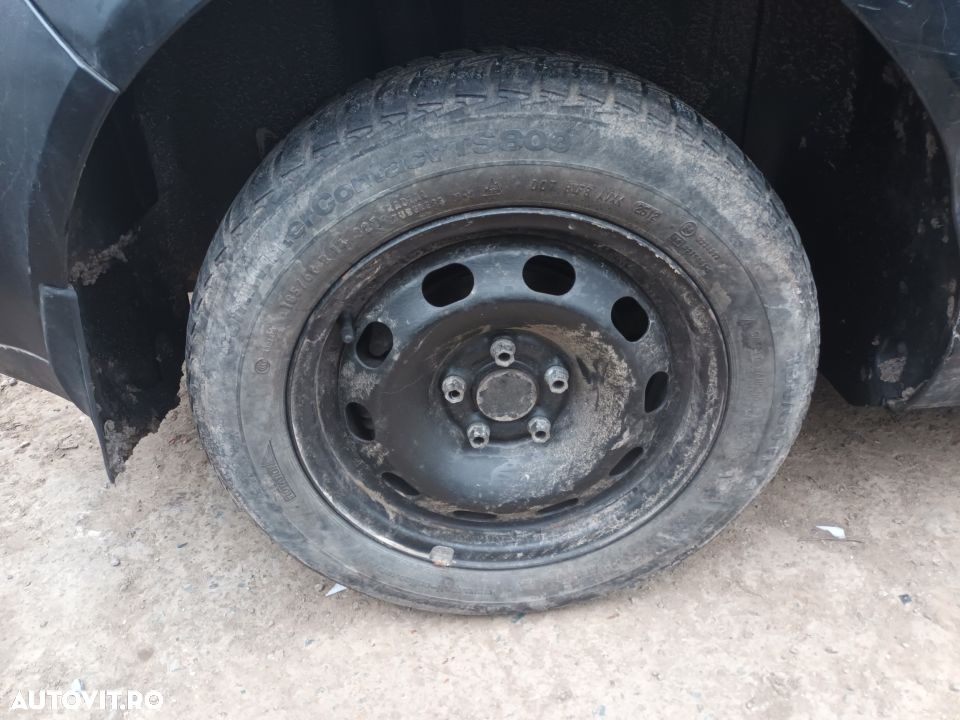 Dezmembrari  VW GOLF 4  1997  > 2006 1.4 16V Benzina - 5