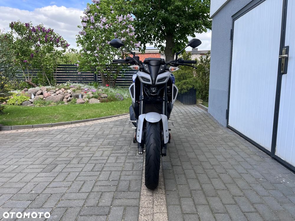 Yamaha MT - 19