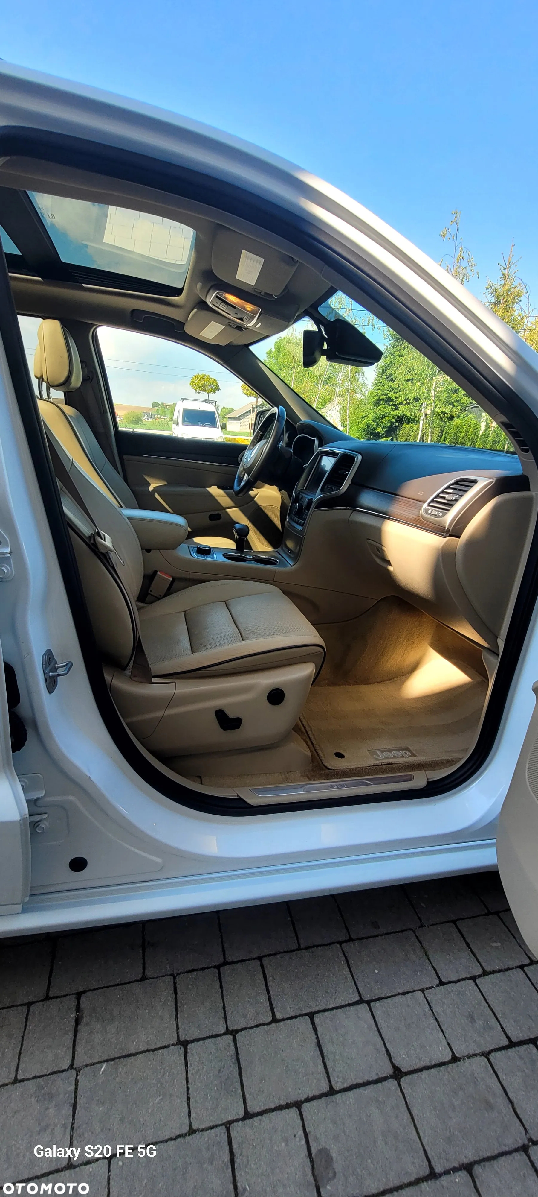 Jeep Grand Cherokee 5.7 V8 HEMI 4WD Automatik Overland - 12