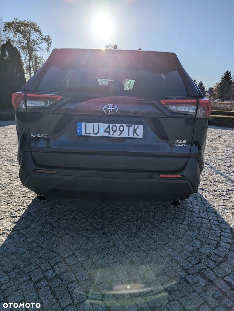 Toyota RAV4 - 22