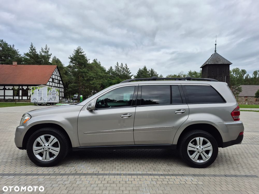 Mercedes-Benz GL 450 4Matic 7G-TRONIC - 39
