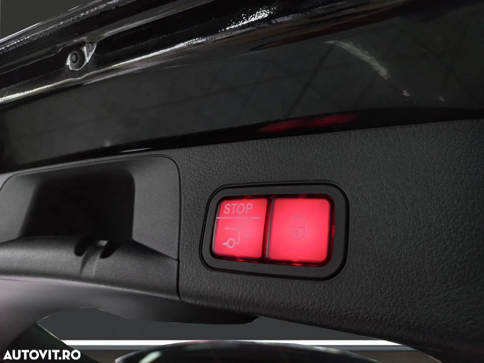 Mercedes-Benz EQB 300 4Matic AMG Line - 13