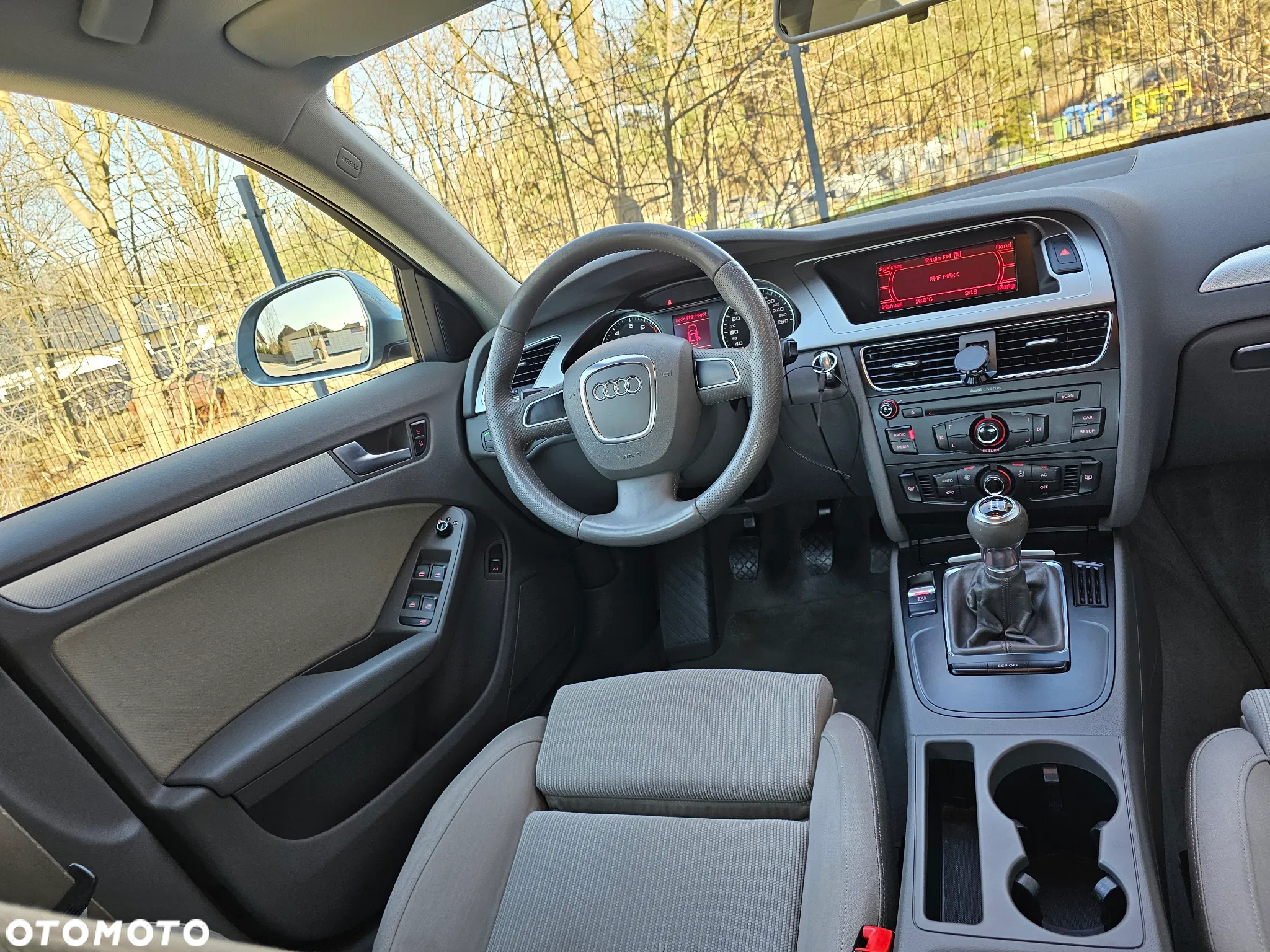 Audi A4 1.8 TFSI Attraction - 10