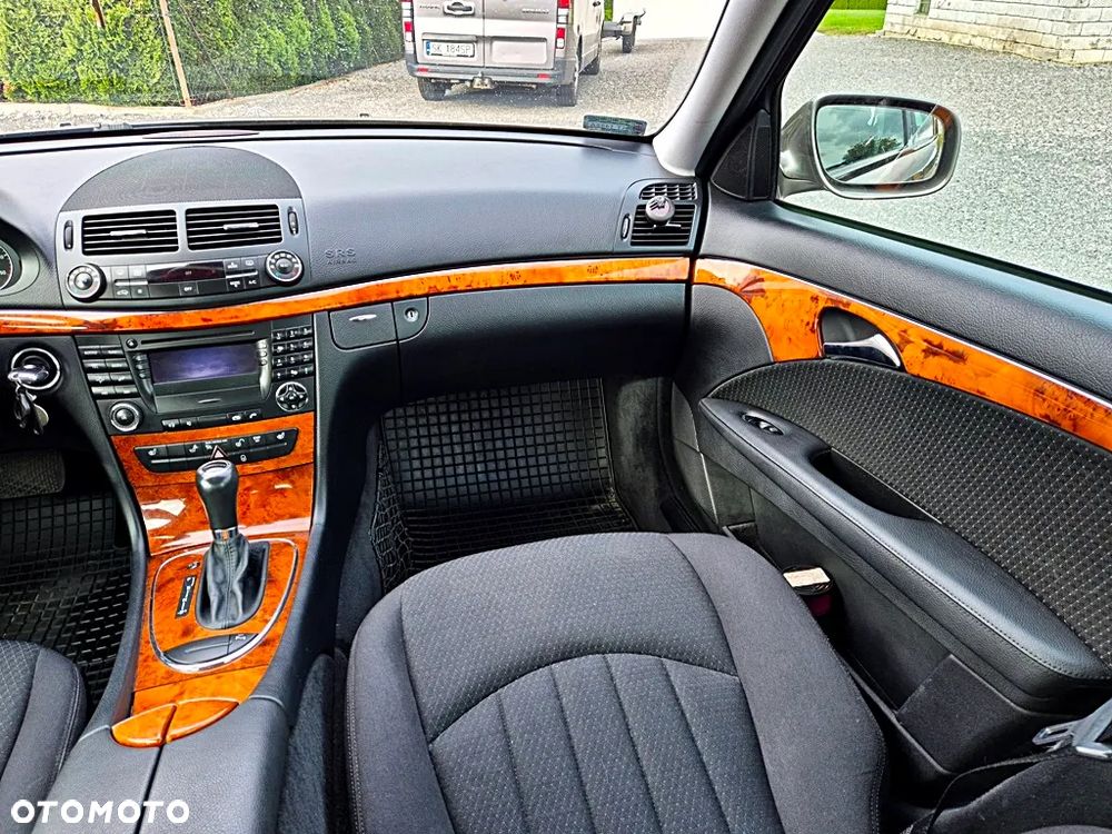 Mercedes-Benz Klasa E 200 T CDI Automatik Avantgarde - 14
