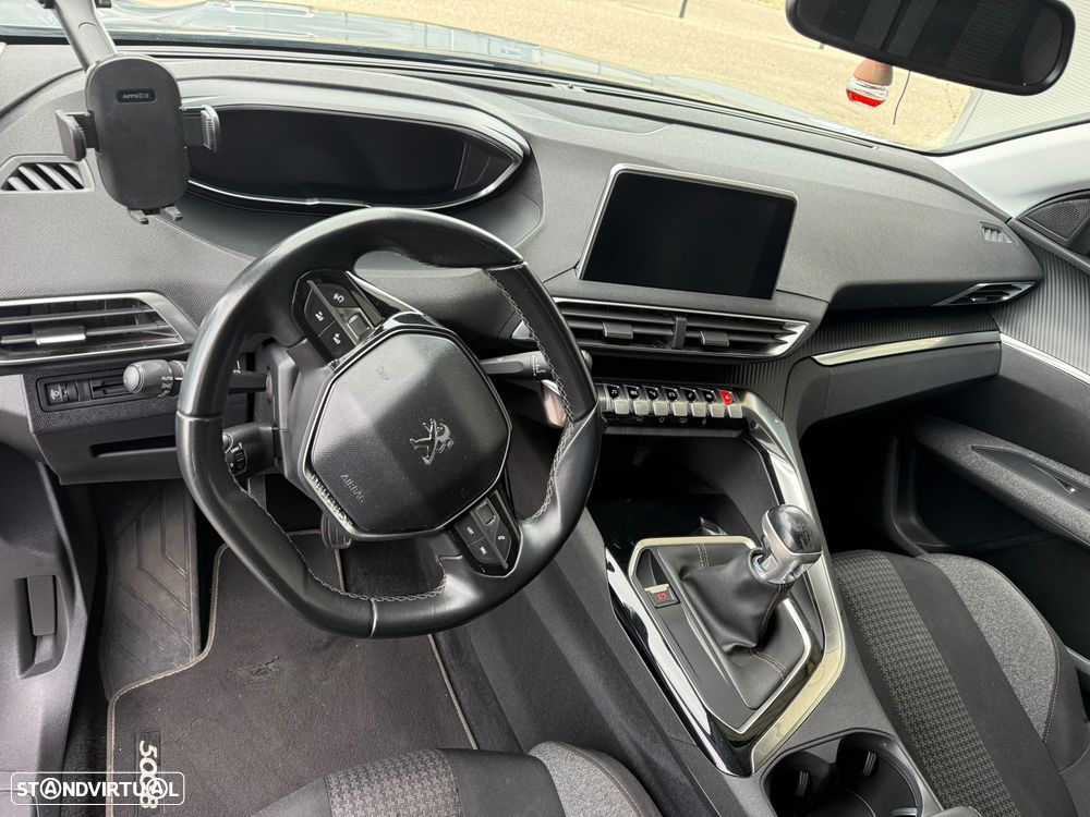 Peugeot 5008 BlueHDI 130 Active - 25