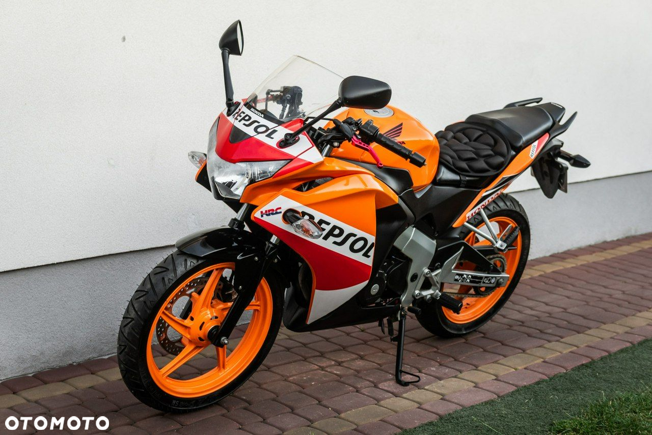 Honda CBR - 6