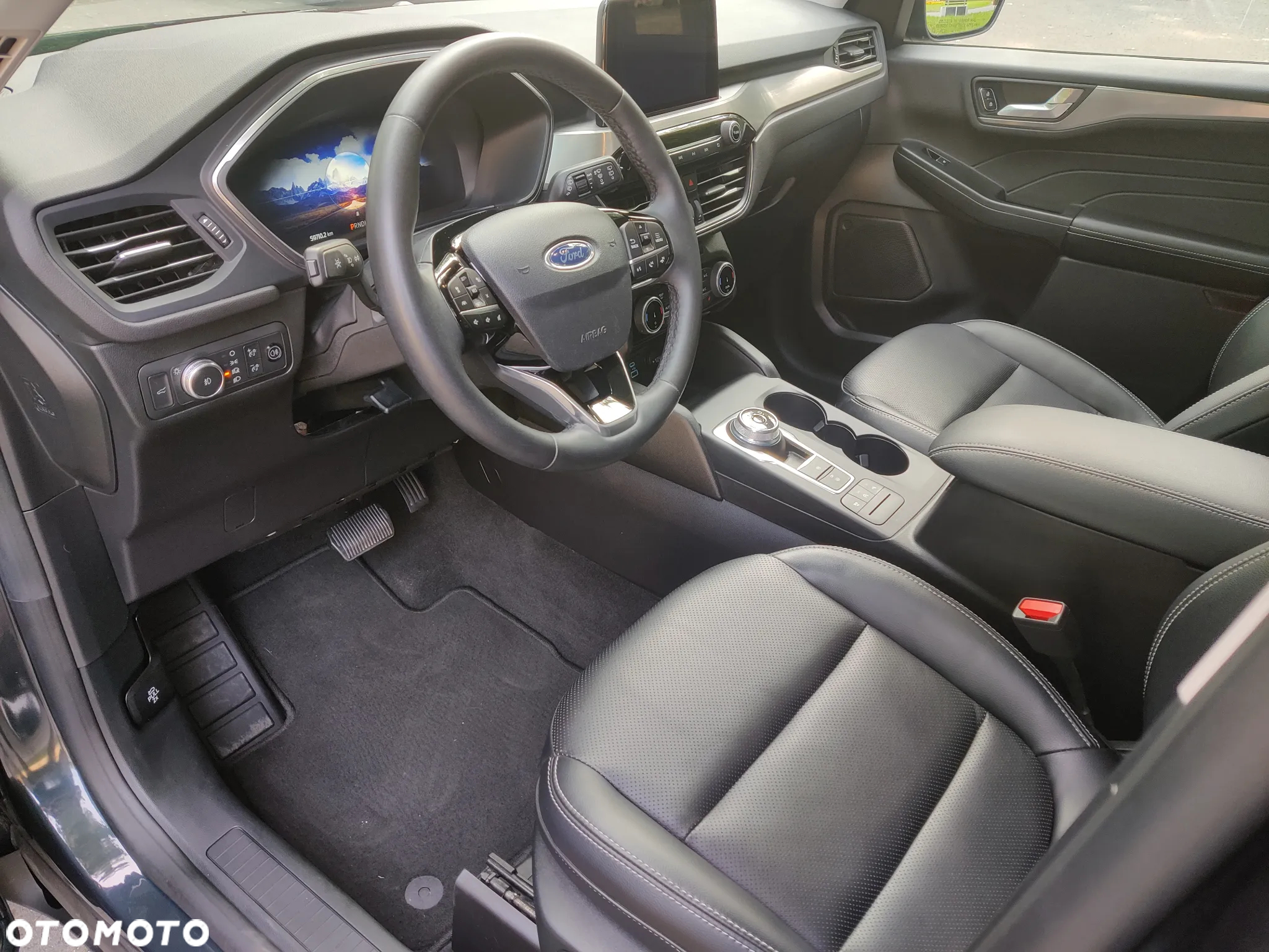 Ford Escape 2.0 EcoBoost AWD Titanium - 14