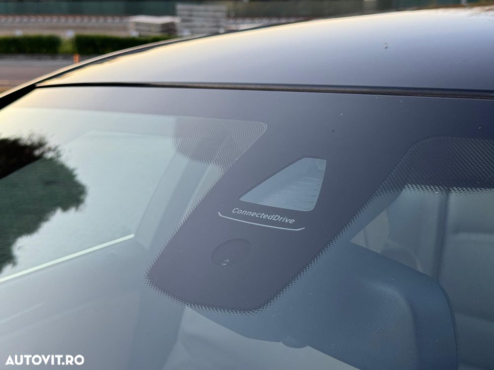 BMW Seria 5 520d Aut. Luxury Line - 15
