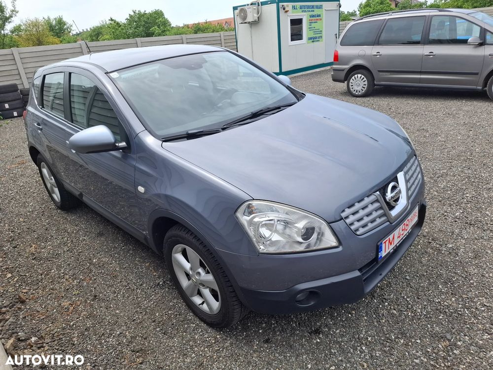 Nissan Qashqai 2.0 DCI 4 x 4 DPF Aut acenta - 1