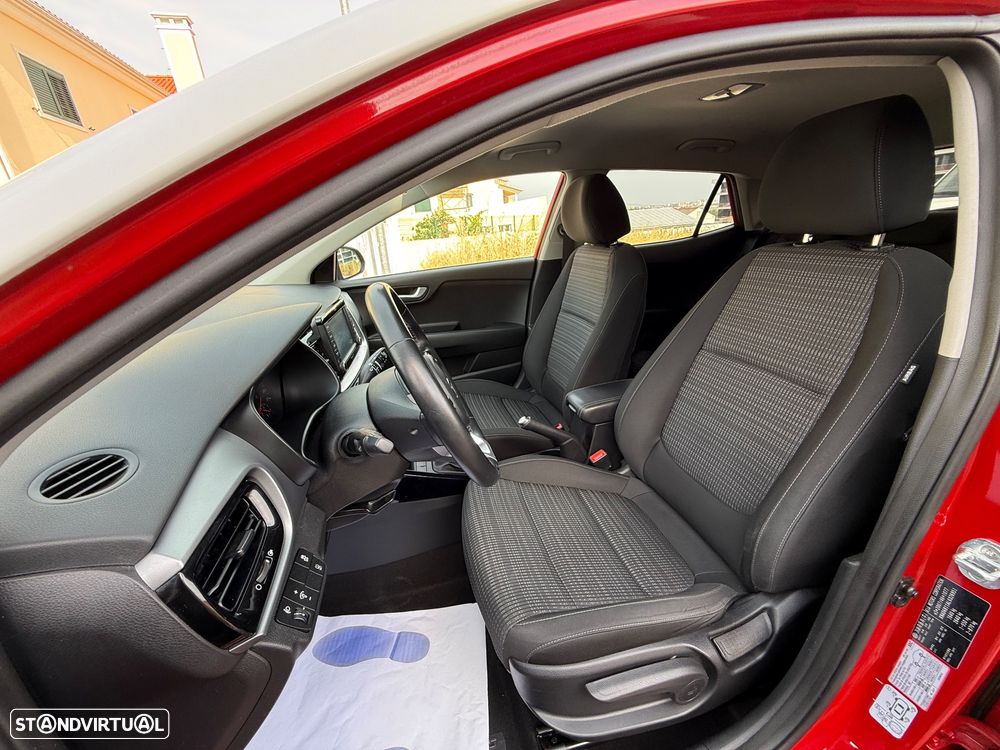 Kia Stonic 1.0 T-GDI 100 OPF Dream-Team Edition - 16