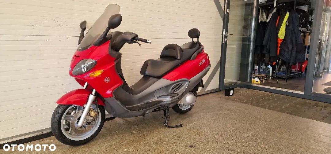 Piaggio X9 - 1