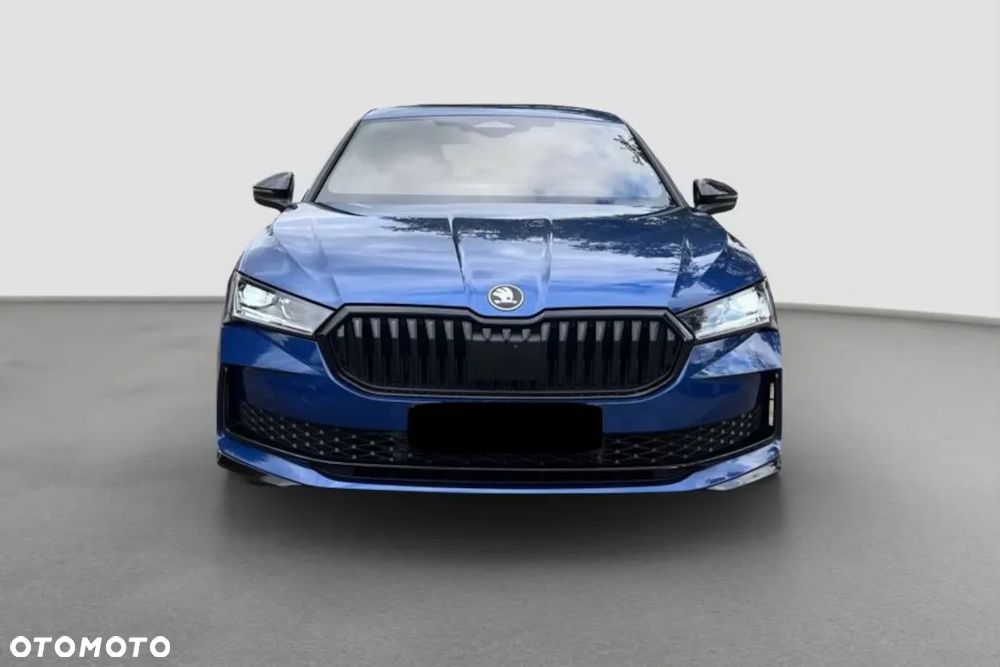 Skoda Superb 1.5 TSI Plug-in Hybrid Sportline DSG - 2