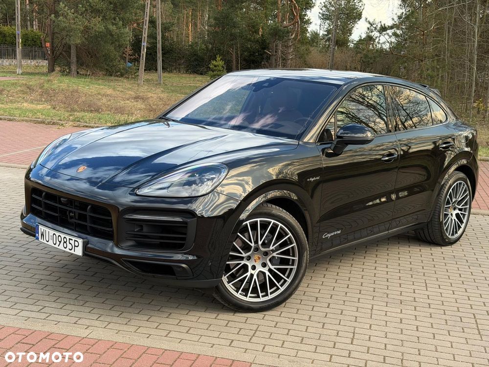 Porsche Cayenne - 1