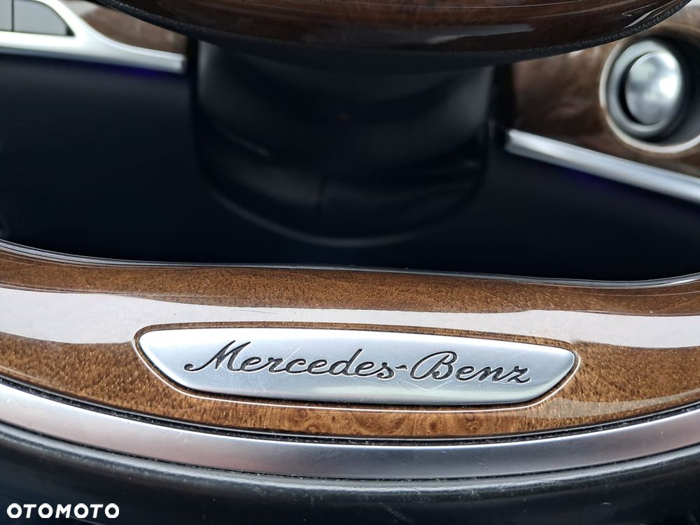 Mercedes-Benz Klasa S 500 4-Matic 7G-TRONIC - 34