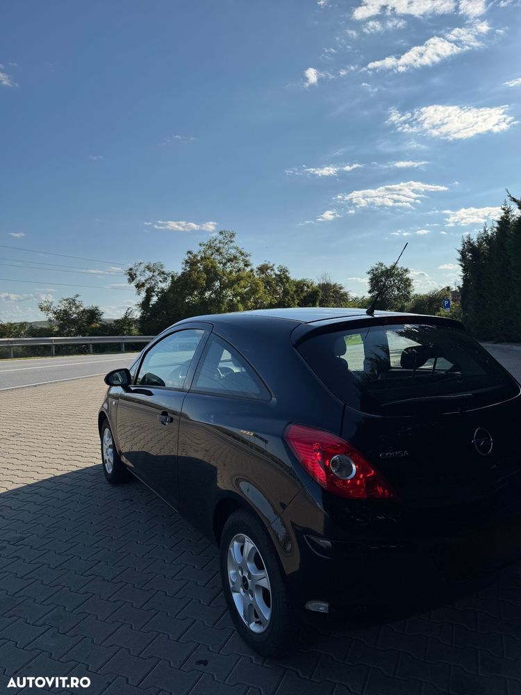 Opel Corsa 1.2 16V - 4