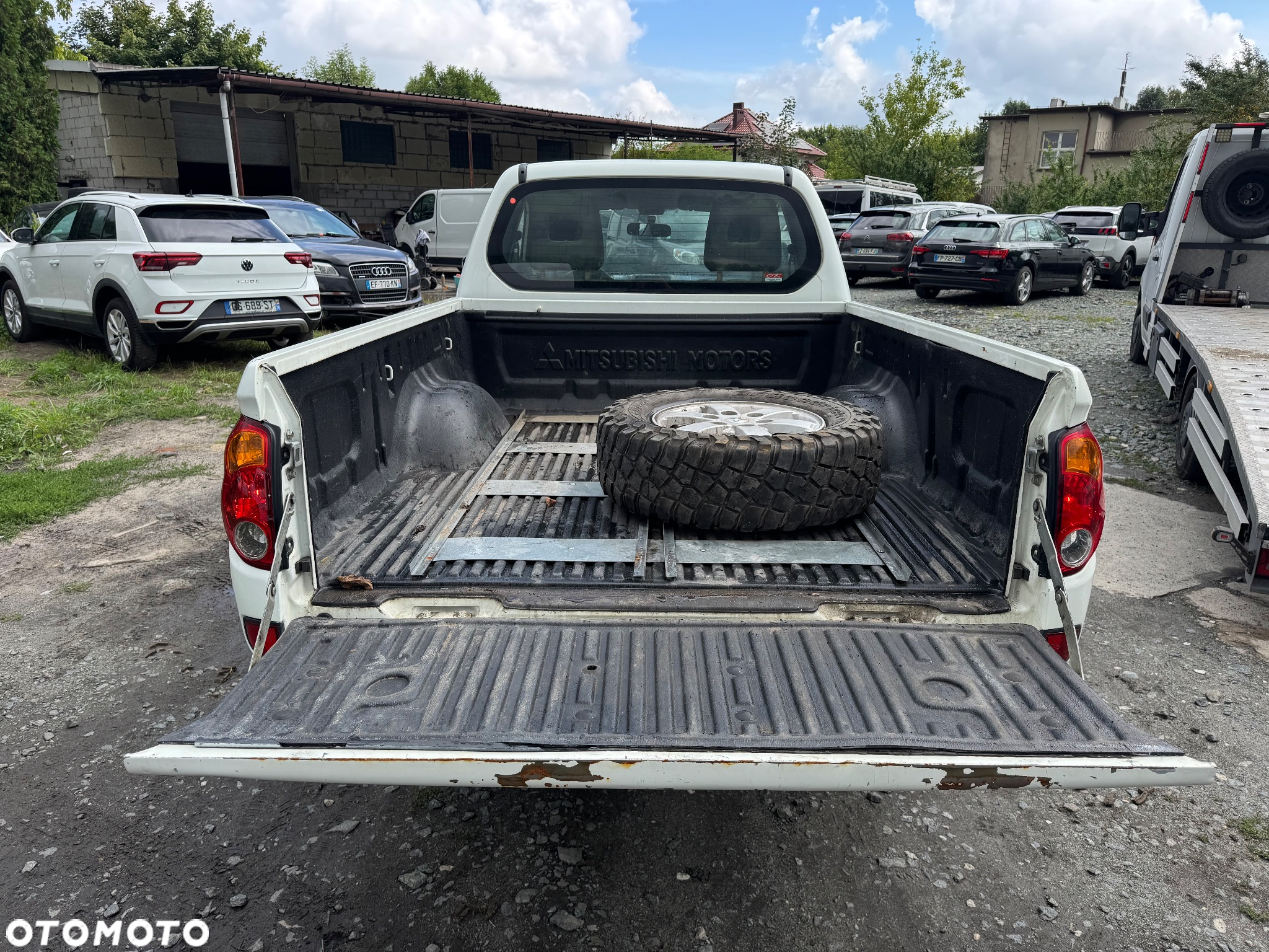 Mitsubishi L200 - 17