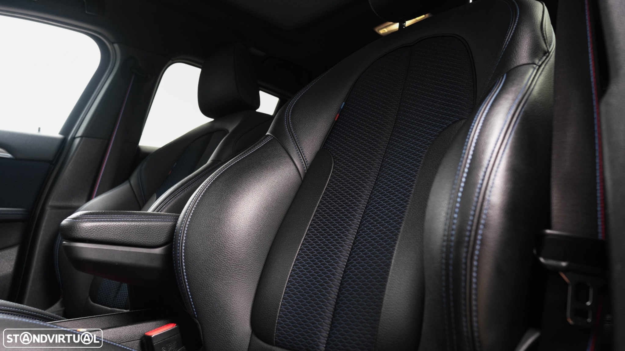 BMW X2 16 d sDrive Auto Pack M - 14
