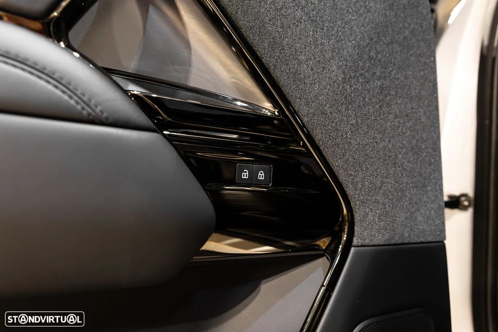 Land Rover Range Rover Sport - 34