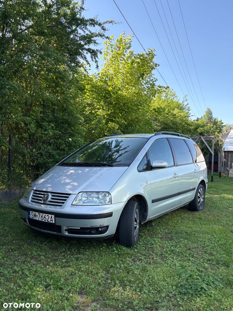 Volkswagen Sharan 1.9 TDI Basis - 1