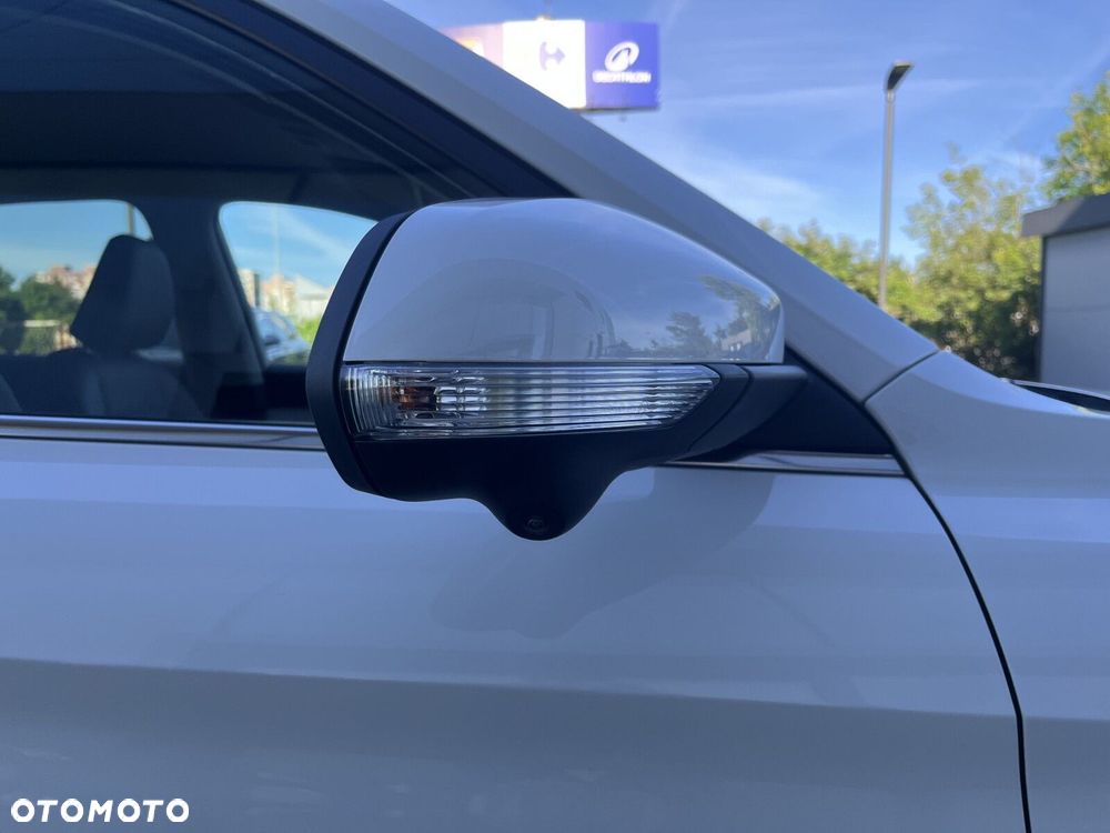 MG ZS Hybrid+ - 24