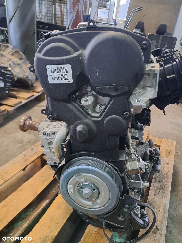 Silnik kompletny MildHybrid benzyna VOLVO B420T2 - 1