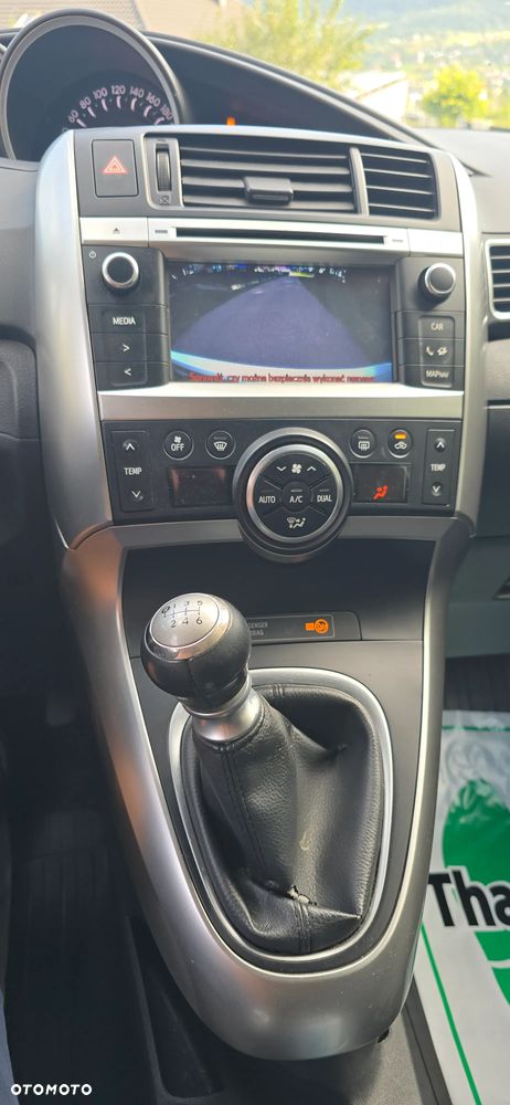 Toyota Verso 2.0 D-4D Premium 7os - 32