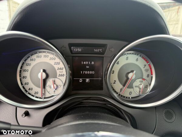 Mercedes-Benz SLK 200 (BlueEFFICIENCY) - 7