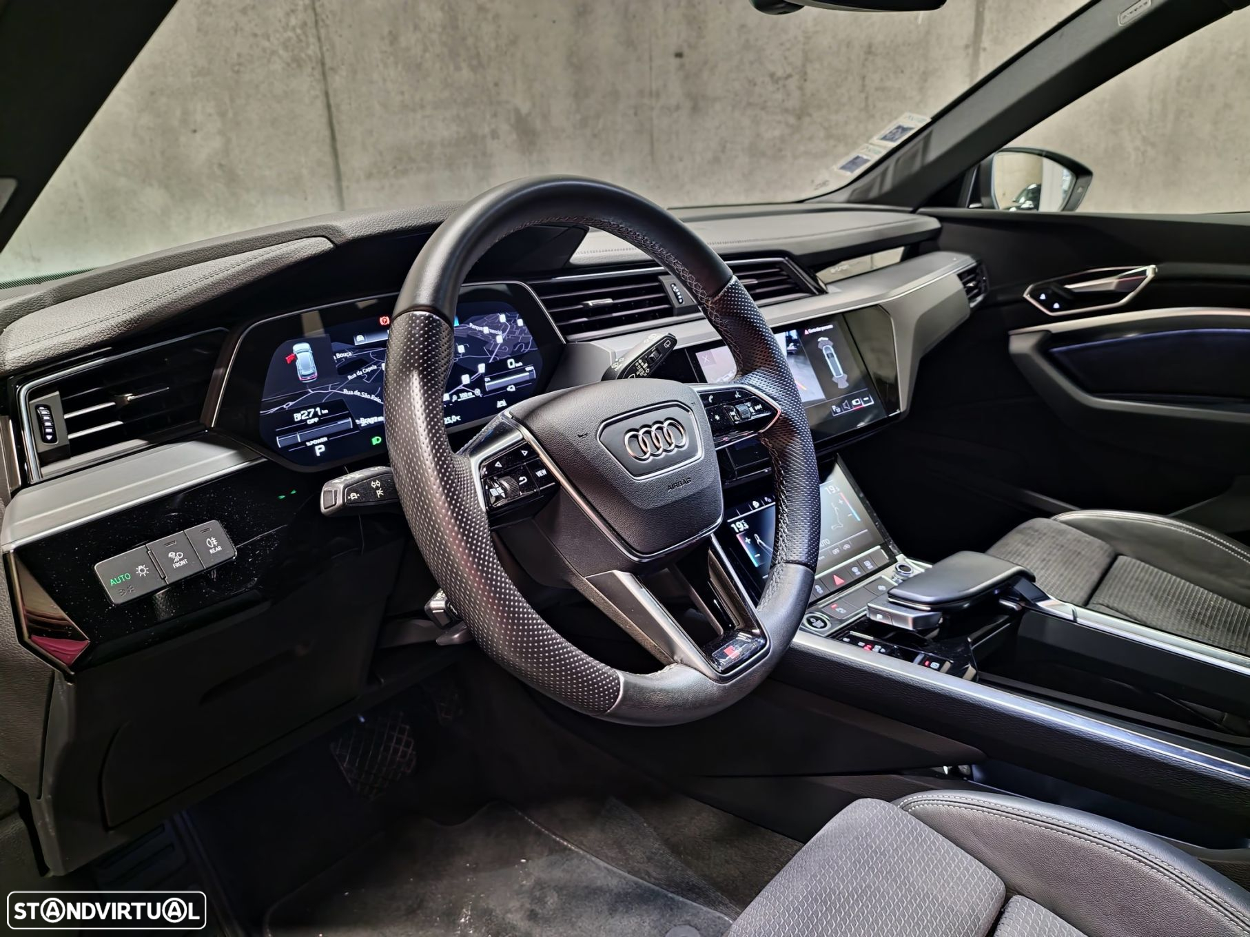 Audi e-tron 55 quattro S line - 23