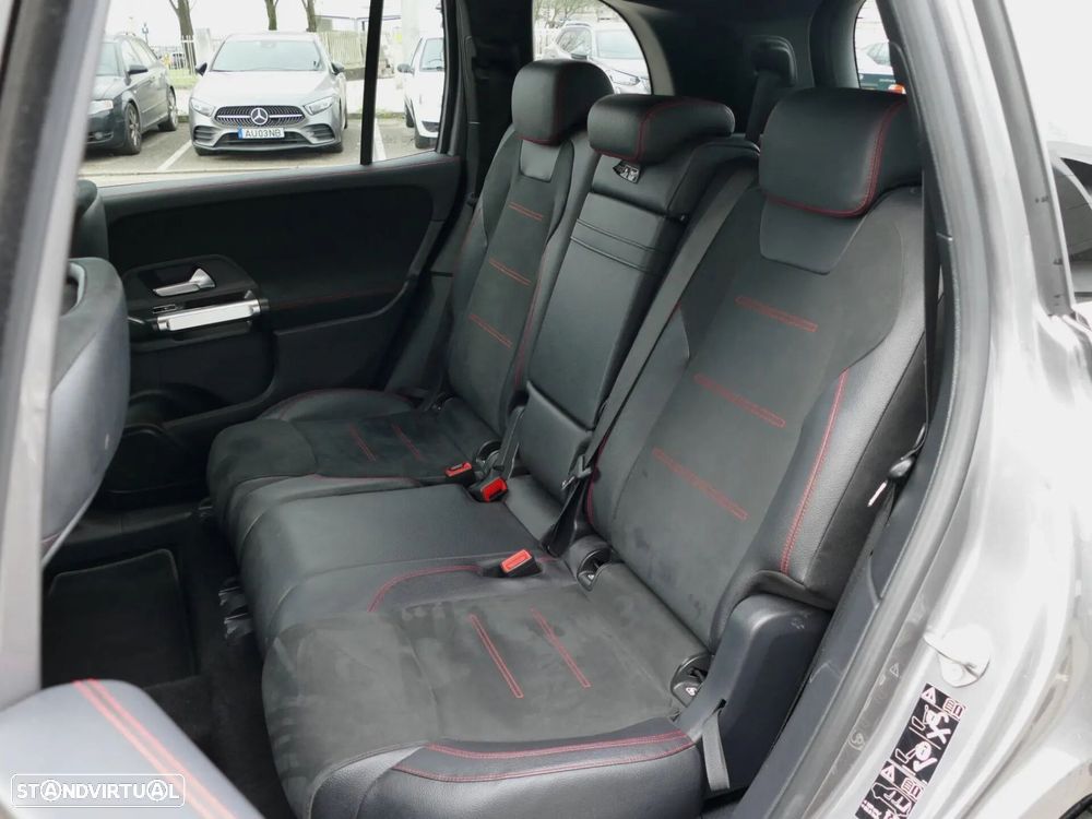 Mercedes-Benz GLB 180 d AMG Line - 34