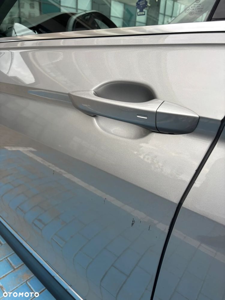 Volkswagen Tiguan 1.5 TSI EVO Comfortline - 9