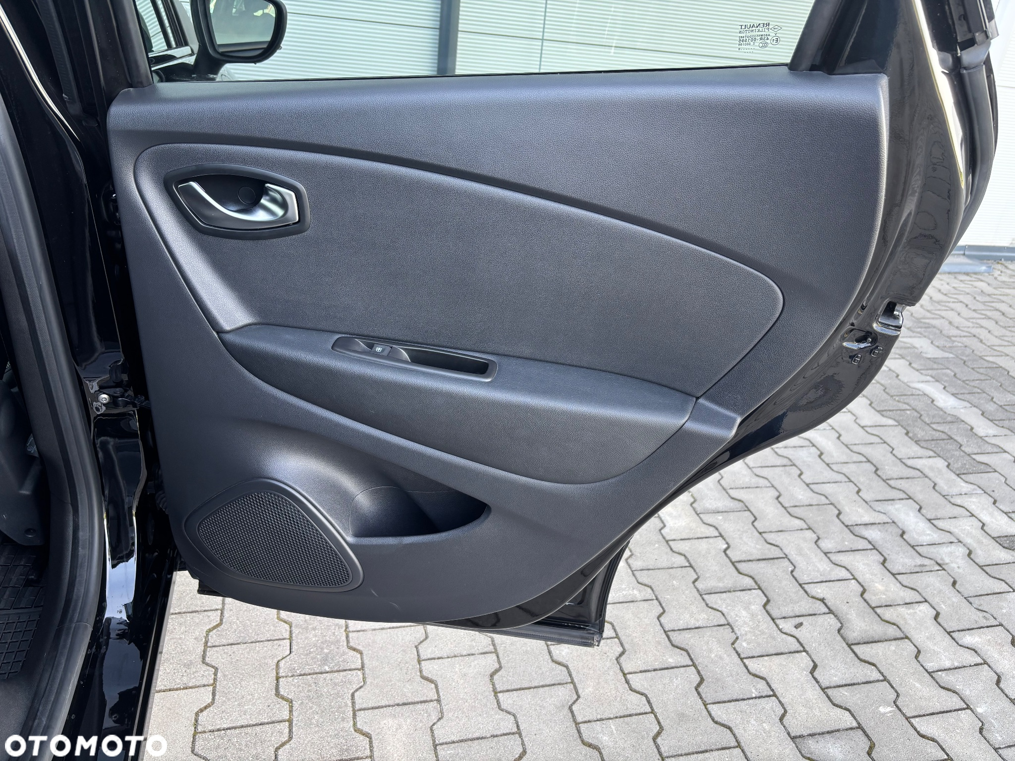 Renault Captur 1.2 Energy TCe Intens - 32