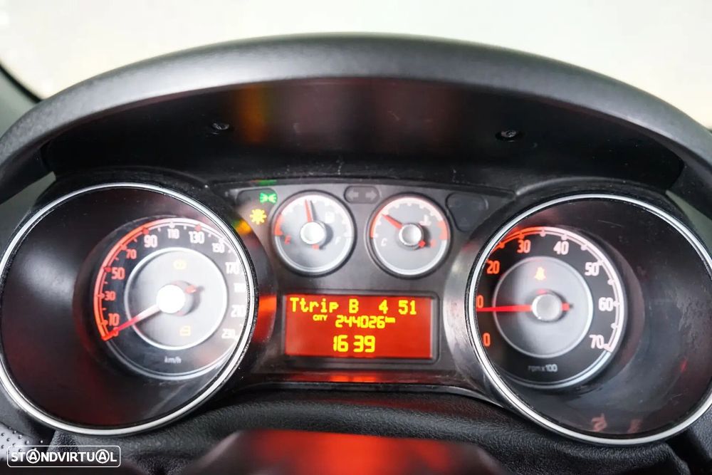 Fiat Punto Evo - 25