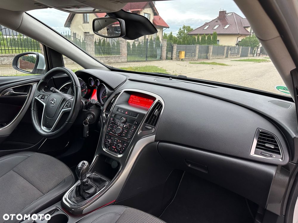 Opel Astra 1.4 Turbo Cosmo - 17