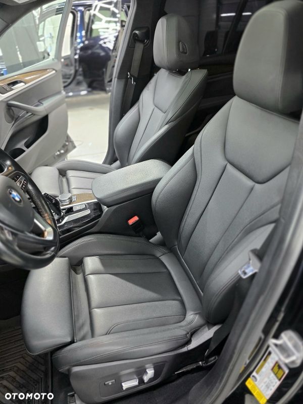 BMW X3 - 23