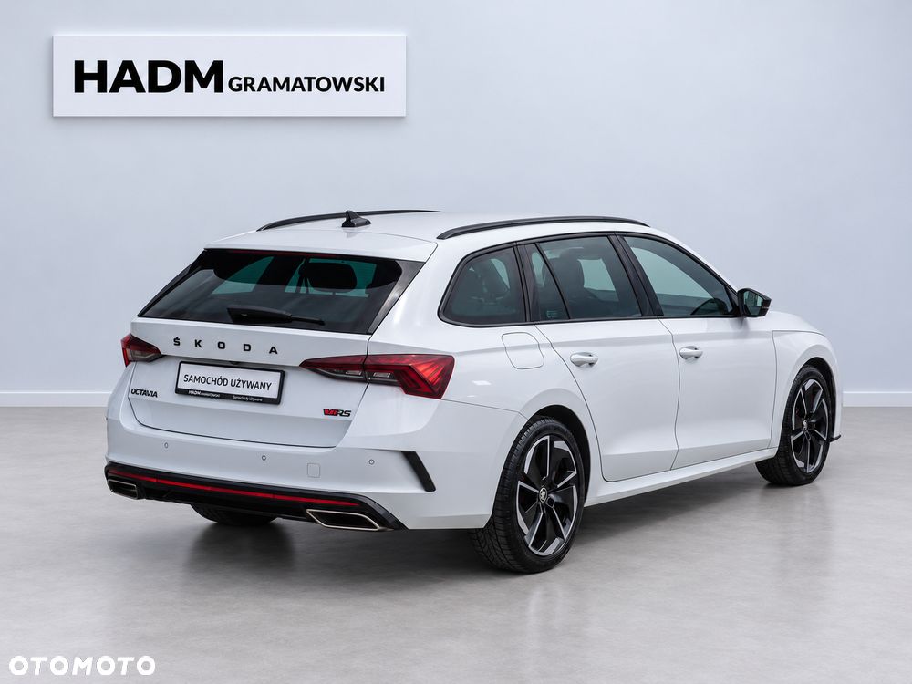 Skoda Octavia 2.0 TDI RS DSG - 7