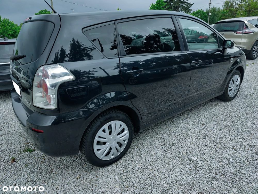 Toyota Corolla Verso - 20
