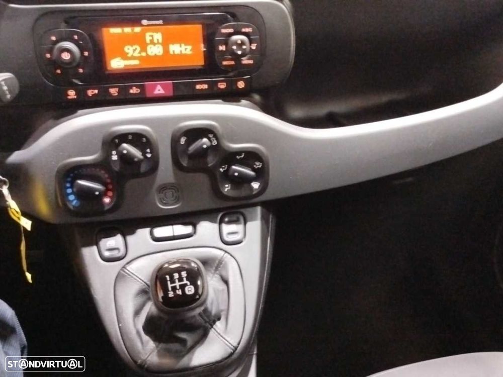 Fiat Panda 1.2 City Cross S&S - 12