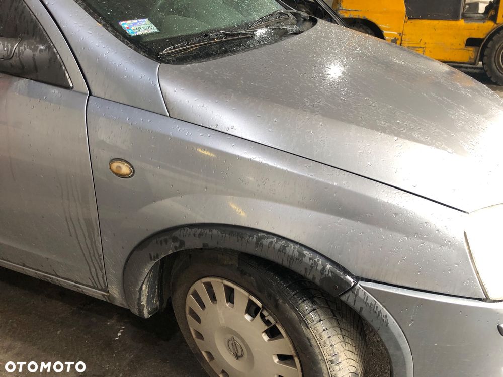 Lampa lampy przód prawa lewa Opel Corsa C - 4
