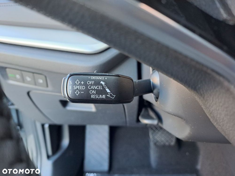 Skoda Octavia 1.5 TSI mHEV Drive Selection DSG - 10