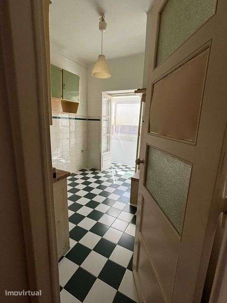 Apartamento T2 à venda na Rua Artur Ferreira da Silva, Moscavide - Grande imagem: 4/11