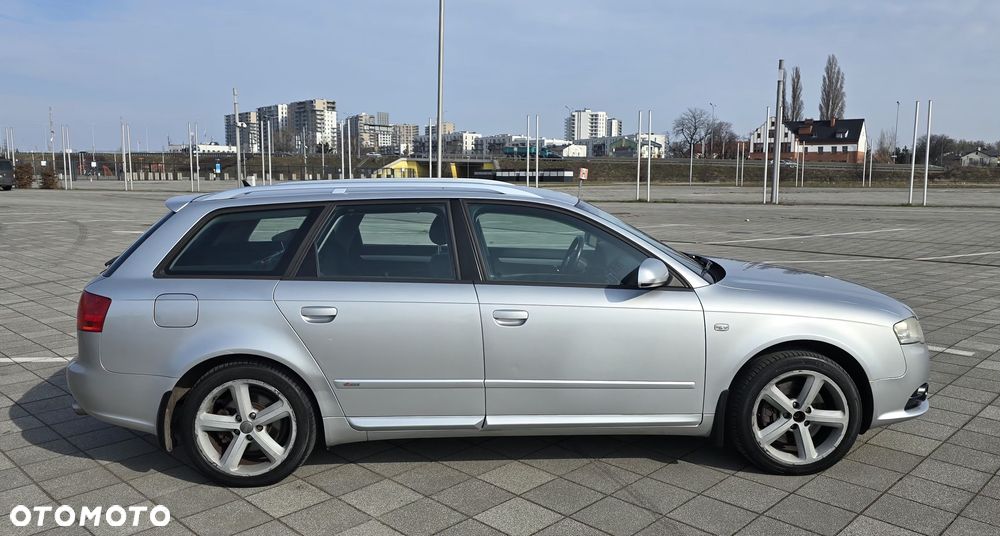 Audi A4 Avant 2.0T FSI - 3