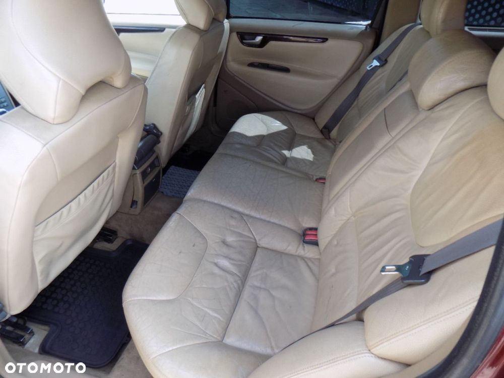 Volvo V70 - 8