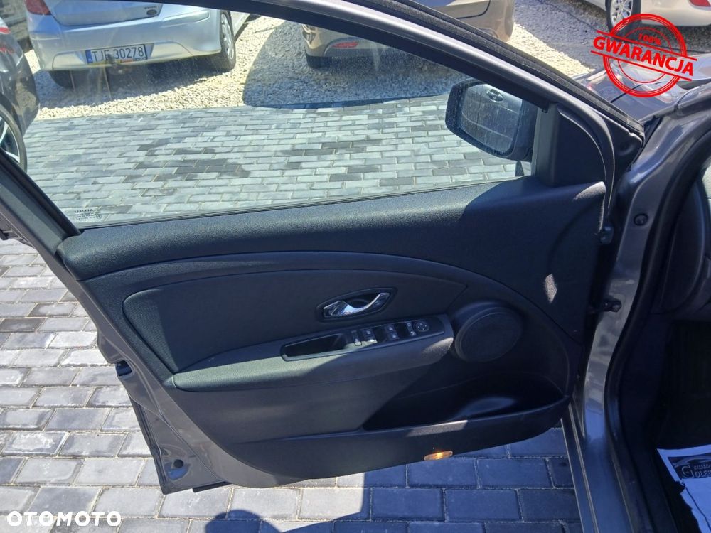 Renault Megane dCi 90 FAP Paris - 30