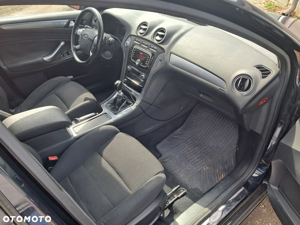 Ford Mondeo 1.6 T Titanium - 17