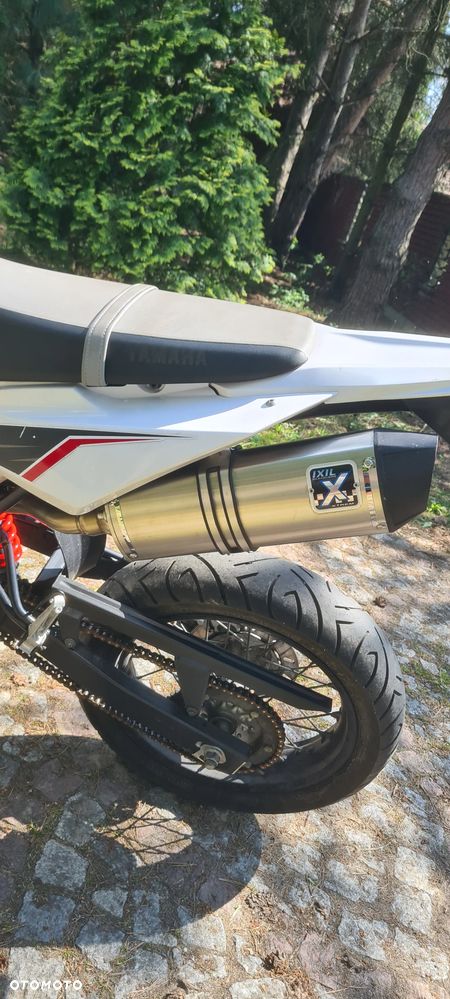 Yamaha WR - 8