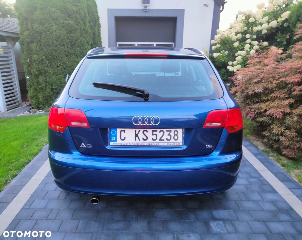 Audi A3 Sportback 1.6 Ambiente - 5