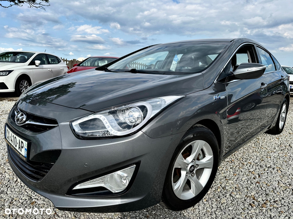 Hyundai i40 i40cw 1.7 CRDi blue Style